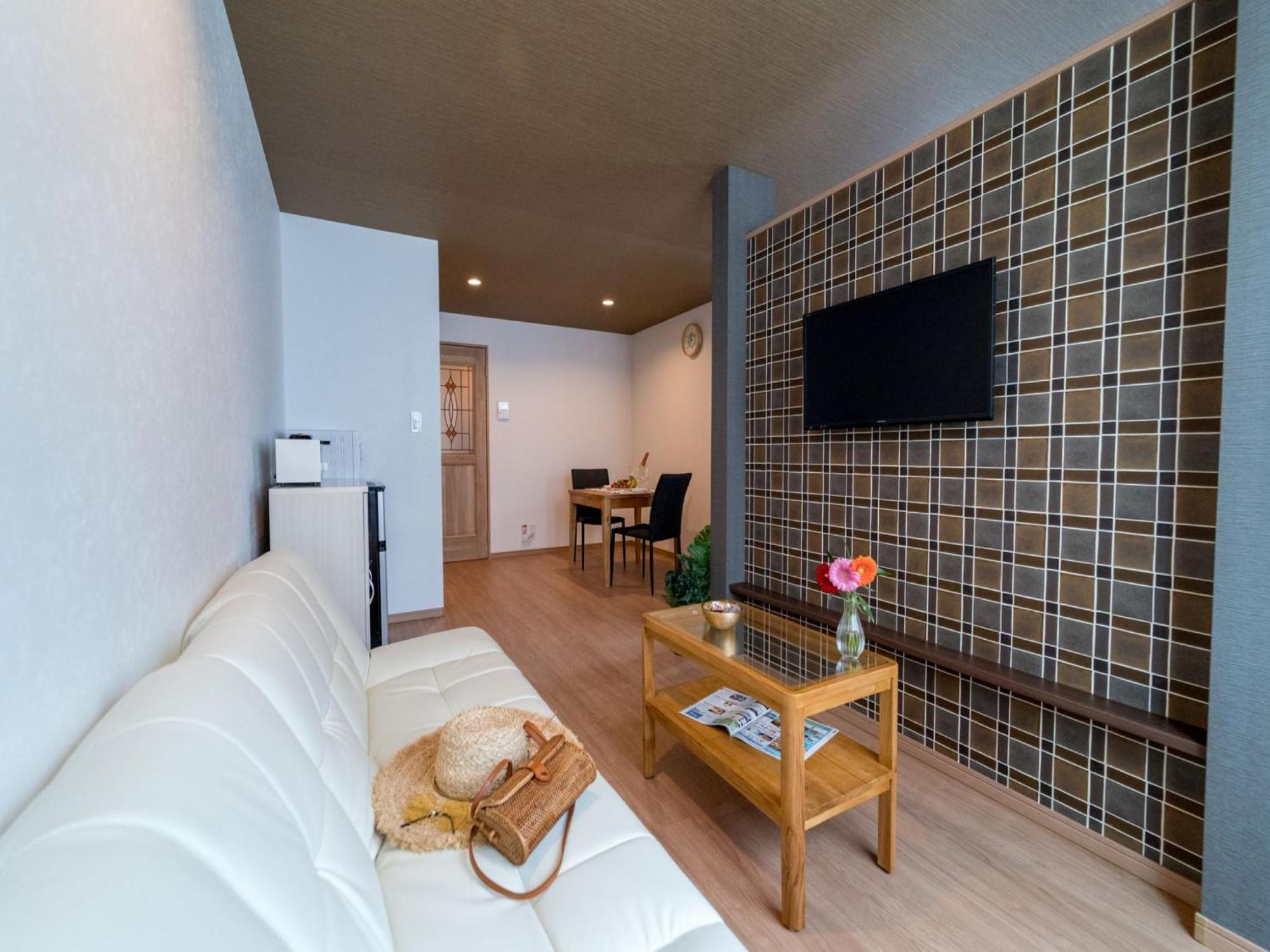Hotel California Miyakojima Resort 외부 사진
